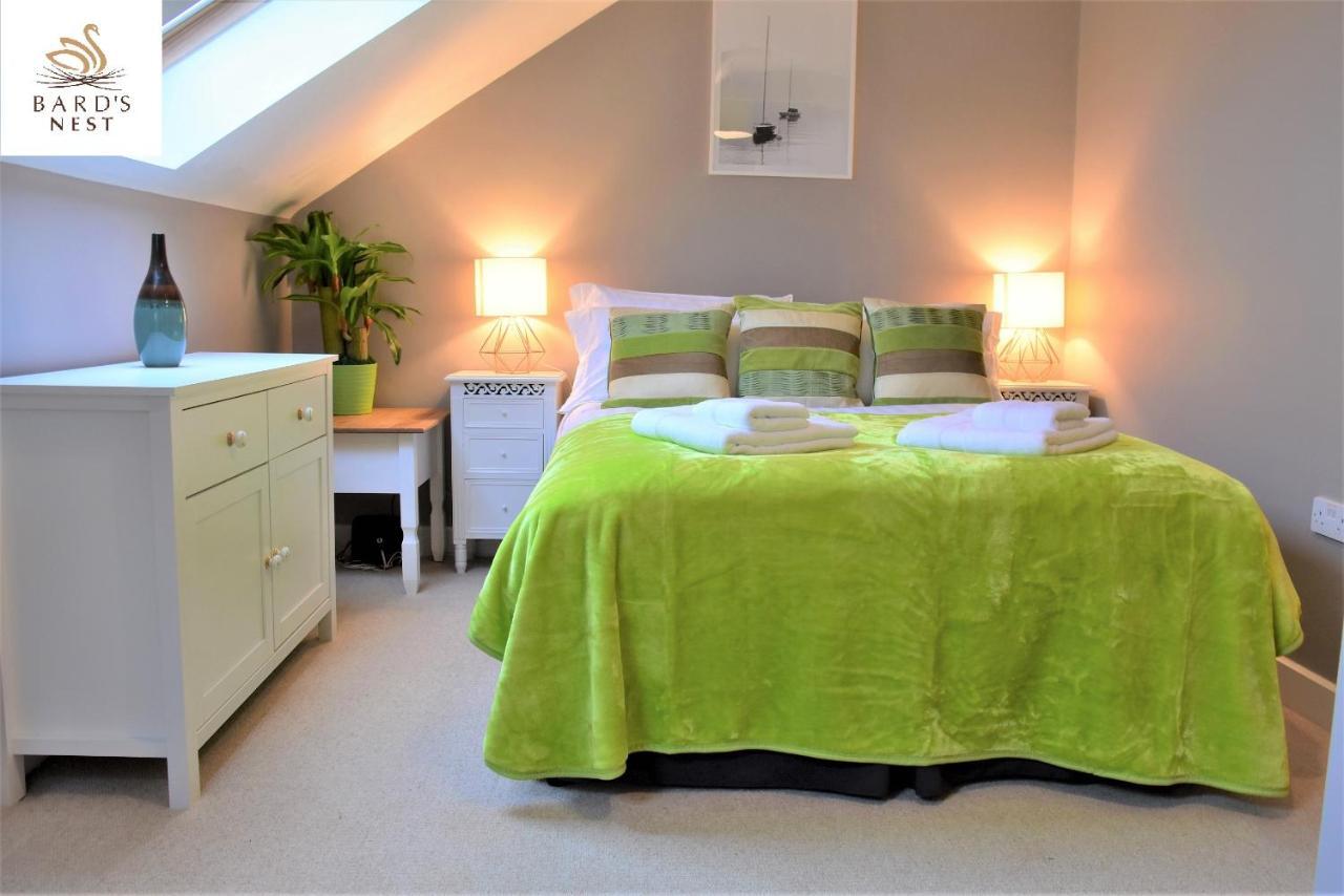 Apartment Bard's Nest, Crucible Apartment, Free Private Parking, 3 Mins Walk To Birthplace Stratford-upon-Avon
